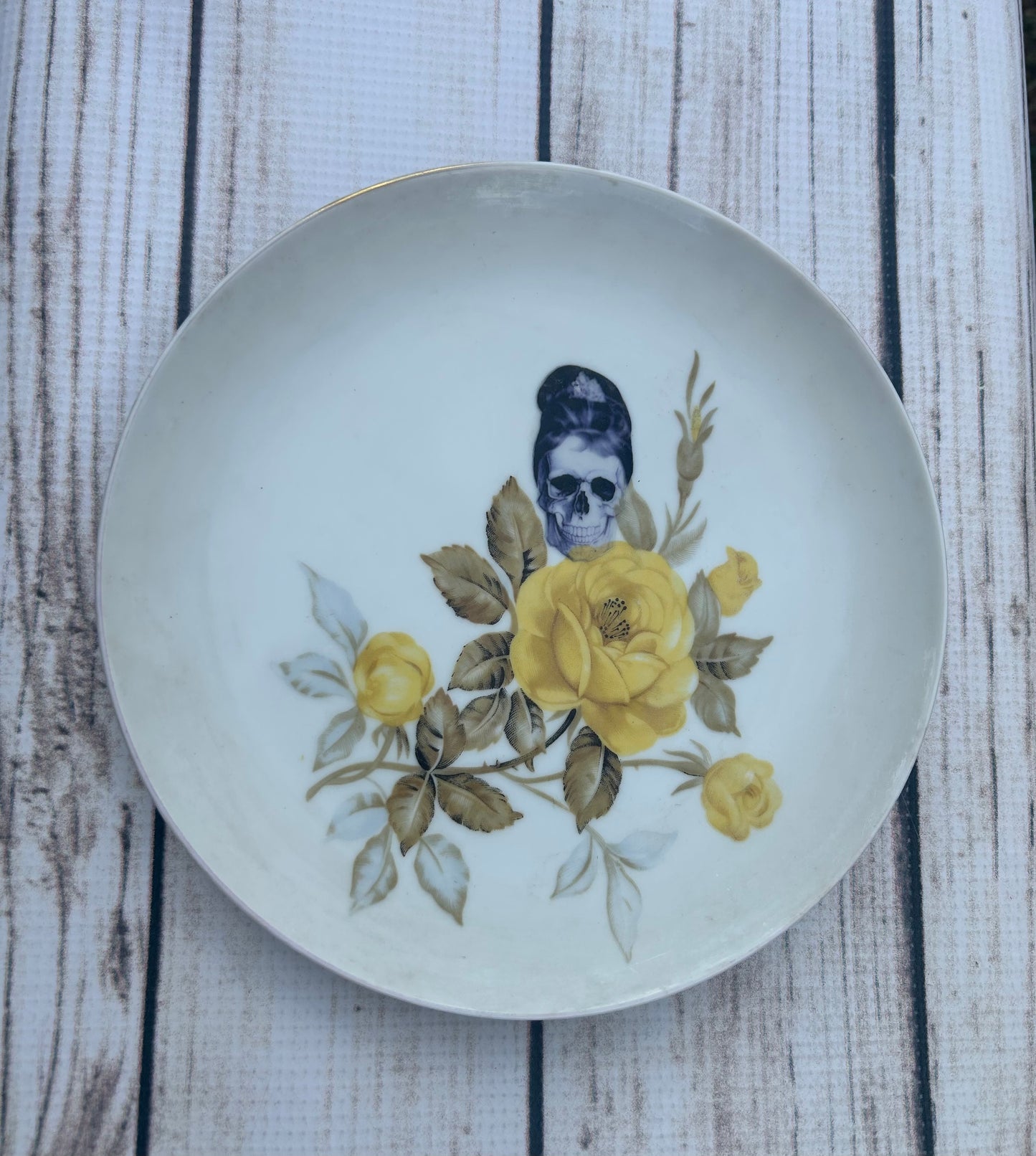 Upcycled China Skelebrity